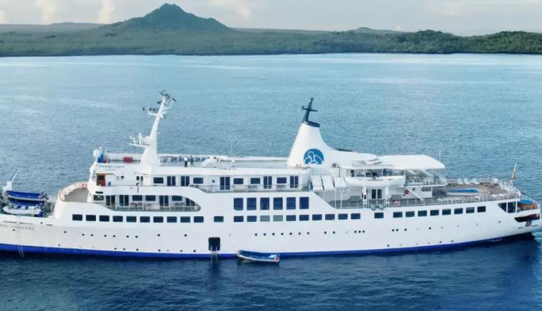 Galapagos Island Adventure Cruise Tour